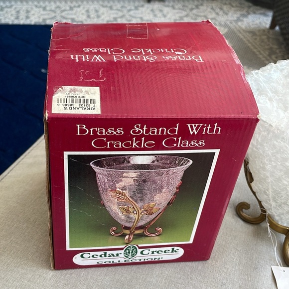 NWT Vintage Brass 1940s Vase Stand With Crackle Crystal Vase 6.75” Tall - Picture 5 of 6